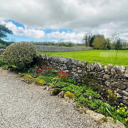 2 Bed In Arnside Silverdale 90530 Hébergement de vacances Beetham