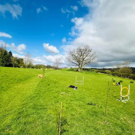 Holiday home 2 Bed In Carnforth Oc-90530 Beetham